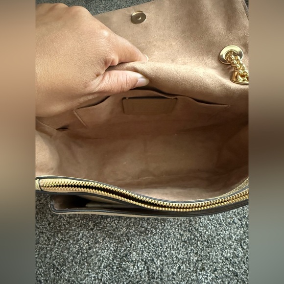 Coach Klare Crossbody 25 - Picture 9 of 16